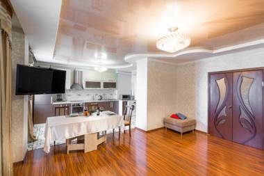 Lazurnyi apartment in the center of Nur-sultan