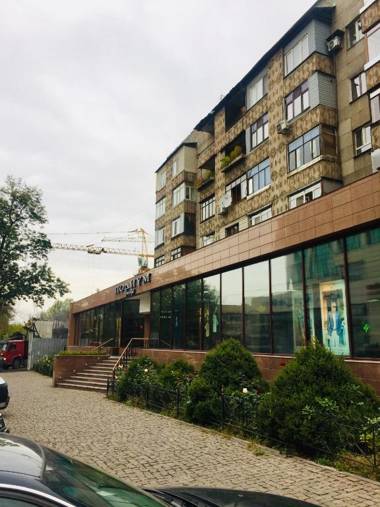 Наурызбай батыра 52 АРБАТ ЦЕНТР города 1комн apartaments Happy day