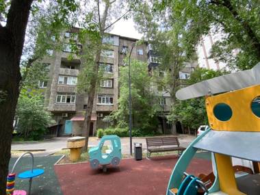 Наурызбай батыра 52 АРБАТ ЦЕНТР города 1комн apartaments Happy day