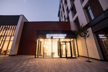 Resident City Hotel