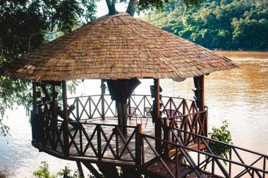 Ock Pop Tok Mekong Villa