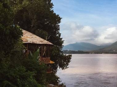 Ock Pop Tok Mekong Villa