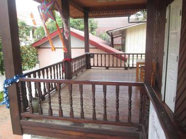 Spacious Private Suite