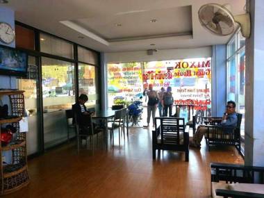 Mixok Guesthouse