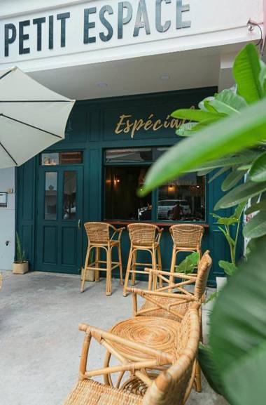 Petit Espace Boutique Hostel