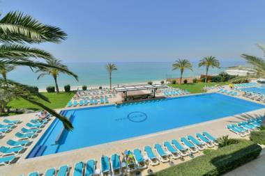 Ocean Blue Beach Resort Jbeil