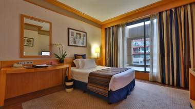 Crowne Plaza Hamra Beirut an IHG Hotel