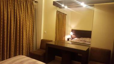 West House Residence