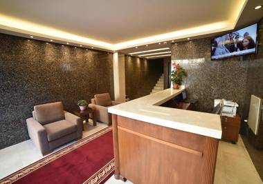 Al Jawhara Suites