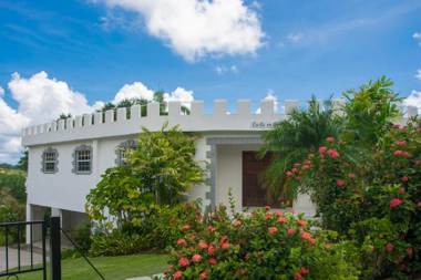 Castles In Paradise Villa Resort