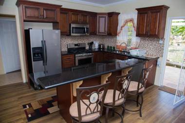 Jean's ( 1 or 2 B/R ) Condo Sapphire EstateLaborie St Lucia. Comfort in Style.