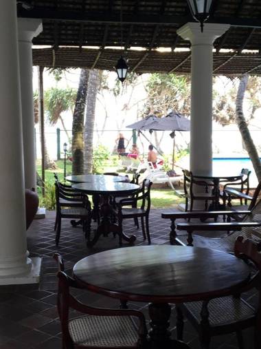 Villa Tissa Beach Resort