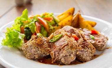 Dorian Guest House and Restaurant