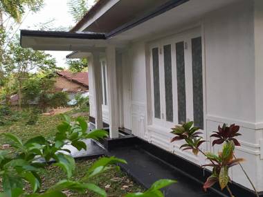 Sun n Sea Budget Stay by Crop World