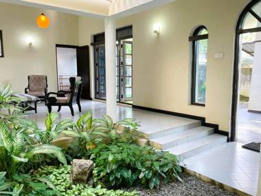 River Breeze Guest House