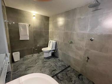 River Breeze Guest House