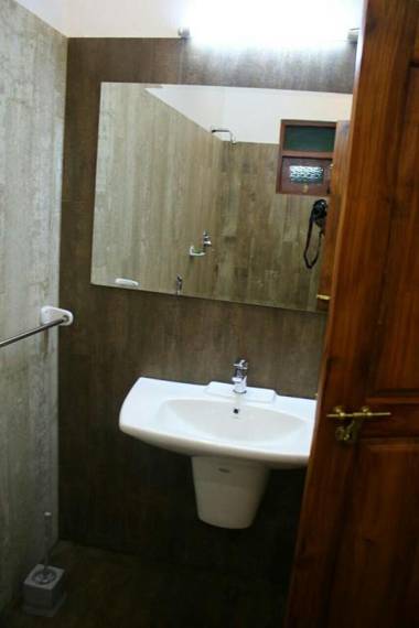 Happy Cocos Beach House