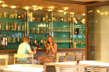 Thaproban Pavilion Resort and Spa