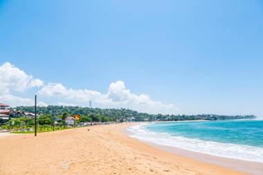 Thaproban Beach House