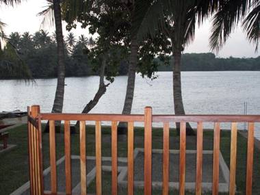 Koggala Lake view P&J Villa