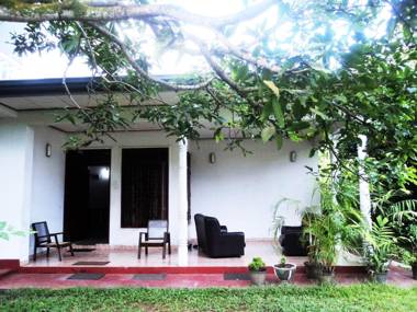 Unawatuna House