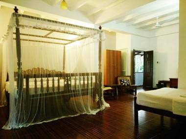 Sonri Villa & Restaurant