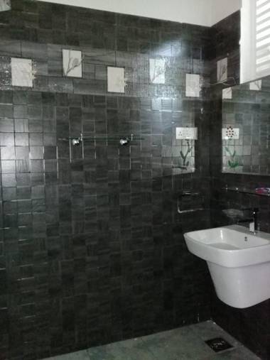 Center Point Villa Unawatuna