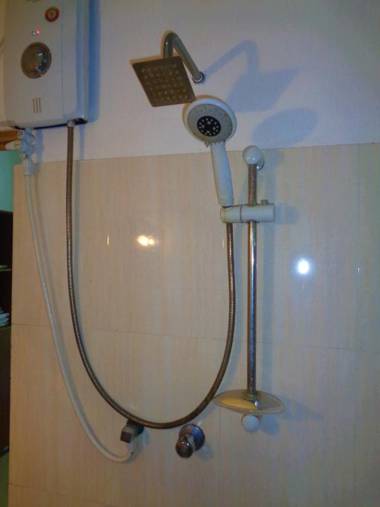 Little Cabin (home stay)