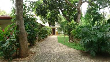 Yala Southern Homestay