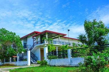 Aqua House Hotel Yala