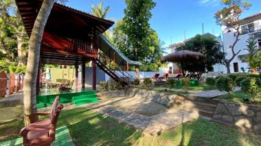 Yala River Front Hotel & Restaurant