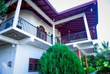 Double Lake View Tissa & Safari