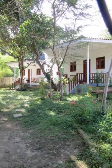 Sanderling Silent Beach Cabanas