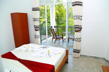 Muthu Resort & Restaurant