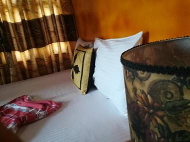 Riverside Lal Homestay