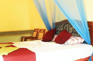 Green Hut Hotel & Restaurant.