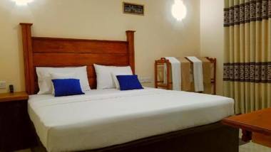 Sigiri Close-up View Guest