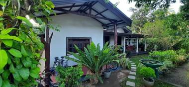 Galaxy View Home Stay Sigiriya