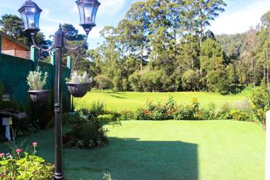 The Golf Green City Bungalow