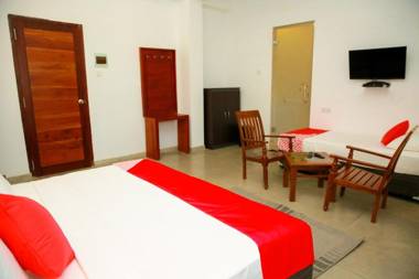 Glenloch Tea Factory Hotel