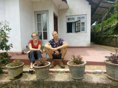 Nuwara eliya mountain view homestay