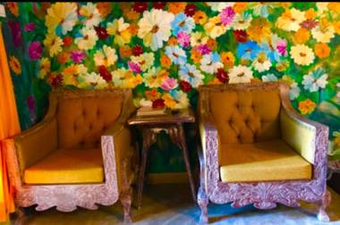 Serendipity Lake Artistic Bungalow by Heidis Home