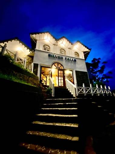 Silver Falls - Nuwara Eliya