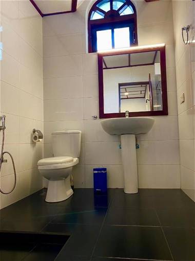 Silver Falls - Nuwara Eliya