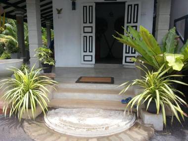 Green Wood Villa Negombo