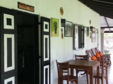 Green Wood Villa Negombo