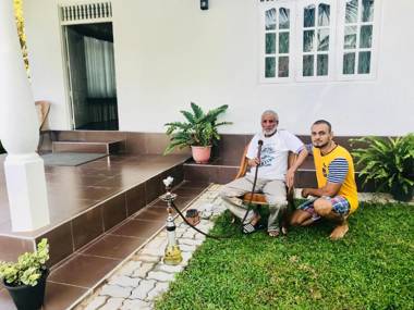 White Villa Airport Transit Hotel