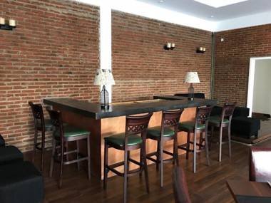 Daffodils Beach Negombo