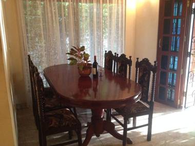 Lidwins Inn 15 minutes to the airport