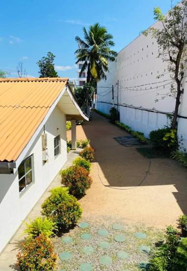 Mary Land Beach Hotel